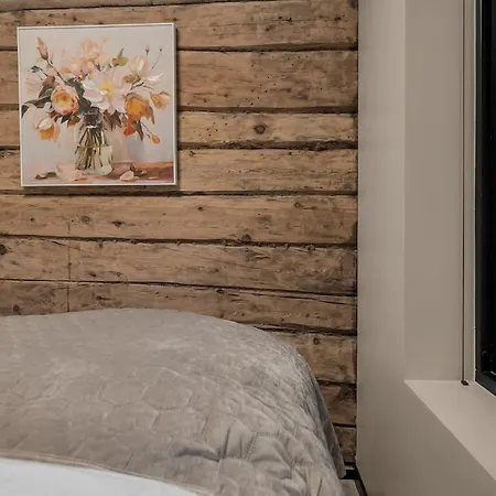 Lejlighed Bjoerk Tromso - City Center Apartment, 2 Steps From Main Street!
