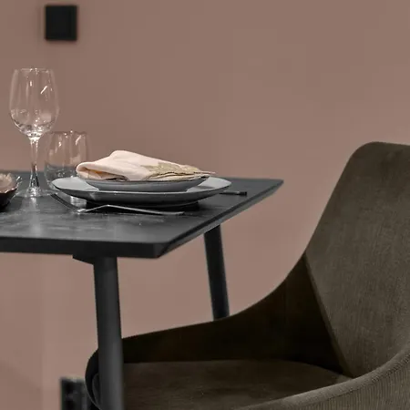 Bjoerk Tromso - City Center Apartment, 2 Steps From Main Street! Tromsø