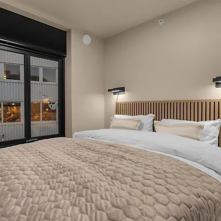Bjoerk Tromso - City Center Apartment, 2 Steps From Main Street! *