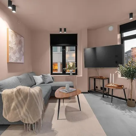 Bjoerk Tromso - City Center Apartment, 2 Steps From Main Street! *