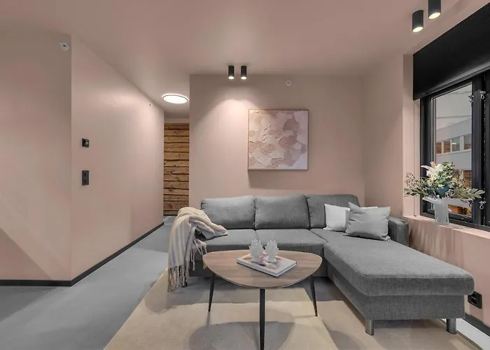 Center - 2 Steps From Main Street! Apartamento *